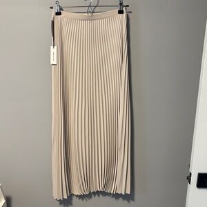 BABATON Acclaim Skirt Matte Pearl